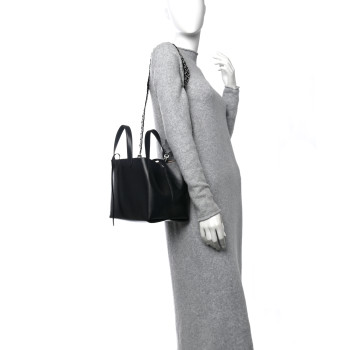 ALAIA Calfskin Clou Etoile Strap Mina 25 Bag Black ALAIA Calfskin Clou Etoile Strap Mina 25 Bag Black