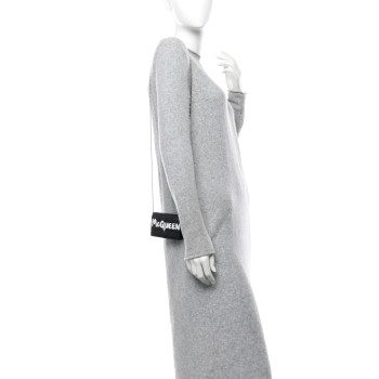 ALEXANDER MCQUEEN Nappa Graffiti Quilted Graffiti Skull Card Holder on Chain Black White ALEXANDER MCQUEEN Nappa Graffiti Quilted Graffiti Skull Card Holder on Chain Black White