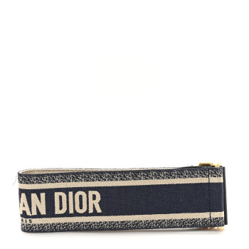 CHRISTIAN DIOR Canvas Embroidered Book Belt 75 30 Bleu CHRISTIAN DIOR Canvas Embroidered Book Belt 75 30 Bleu
