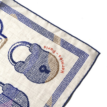 HERMES Cashmere Silk Inventaire Poetique Pour Un Conte Shawl 140 Naturel Indigo Violet