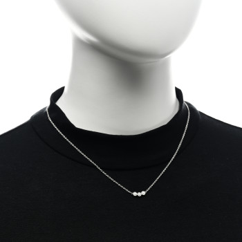 CHRISTIAN DIOR 18K White Gold Diamond Mimirose Pendant Necklace CHRISTIAN DIOR 18K White Gold Diamond Mimirose Pendant Necklace