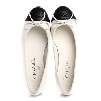 CHANEL Lambskin Cap Toe CC Ballerina Flats 36 White Black