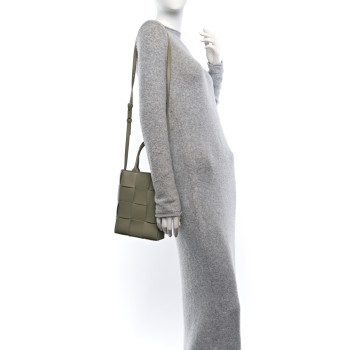 BOTTEGA VENETA Lambskin Maxi Intrecciato North South Cassette Tote Travertine
