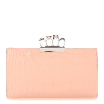 ALEXANDER MCQUEEN Calfskin Crocodile Embossed Knuckle Flat Clutch Colurie Colurie Ivory ALEXANDER MCQUEEN Calfskin Crocodile Embossed Knuckle Flat Clutch Colurie Colurie Ivory