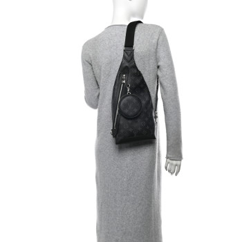 LOUIS VUITTON Taigarama Duo Slingbag Black