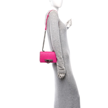 ALEXANDER MCQUEEN Lambskin Pleated Knuckle Shoulder Bag Fuchsia ALEXANDER MCQUEEN Lambskin Pleated Knuckle Shoulder Bag Fuchsia