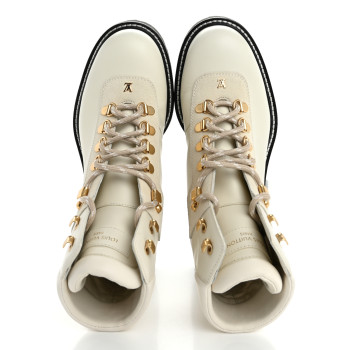 LOUIS VUITTON Calfskin Suede Territory Flat Ranger Boots 37.5 White