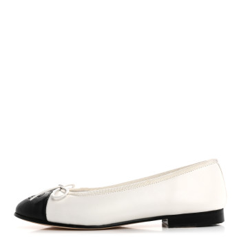 CHANEL Lambskin Cap Toe CC Ballerina Flats 36 White Black