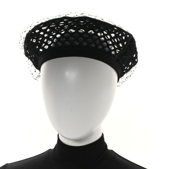 CHRISTIAN DIOR Mesh Arty Veil Beret 58 Black CHRISTIAN DIOR Mesh Arty Veil Beret 58 Black