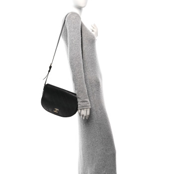 CHANEL Calfskin Stitched Messenger Flap Bag Black