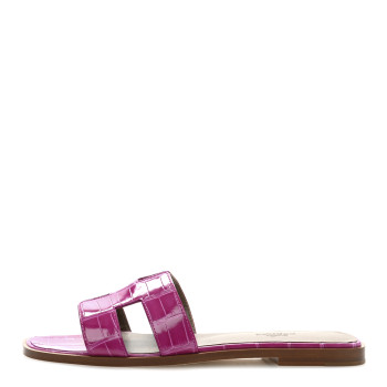 HERMES Shiny Alligator Oran Sandals 38 Rose Sheherazade