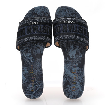 CHRISTIAN DIOR Canvas Dior Embroidered Dway Flat Slide Sandals 36 Navy Blue CHRISTIAN DIOR Canvas Dior Embroidered Dway Flat Slide Sandals 36 Navy Blue