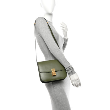 CELINE Box Calfskin Classic Box Medium Flap Bag Army Green