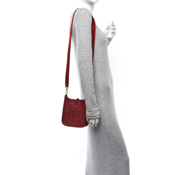 HERMES Taurillon Clemence Evelyne TPM Rouge H