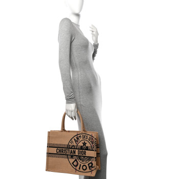 CHRISTIAN DIOR Canvas Jute Embroidered Medium Book Tote Black Beige CHRISTIAN DIOR Canvas Jute Embroidered Medium Book Tote Black Beige