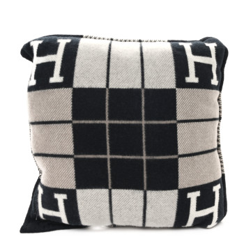 HERMES Wool Cashmere Avalon III Pillow PM Ecru Black