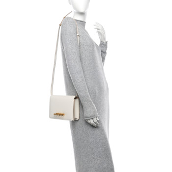 ALEXANDER MCQUEEN Smooth Calfskin Four Ring Knuckle Crossbody Bag White ALEXANDER MCQUEEN Smooth Calfskin Four Ring Knuckle Crossbody Bag White