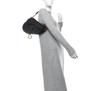 CHRISTIAN DIOR Grained Calfskin Saddle Bag Black CHRISTIAN DIOR Grained Calfskin Saddle Bag Black