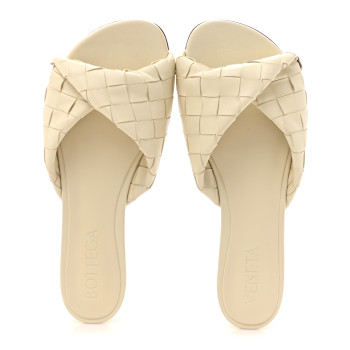 BOTTEGA VENETA Nappa Twisted Intrecciato Blink Flat Mule Sandals 40 Sea Salt