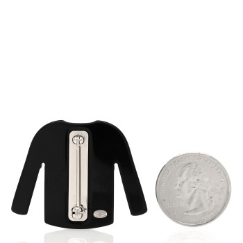 CHANEL Resin Sweater CC Brooch Black White