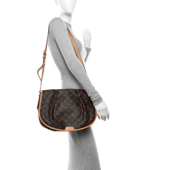 LOUIS VUITTON Monogram Menilmontant MM