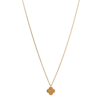 VAN CLEEF & ARPELS 18K Rose Gold Sweet Alhambra Pendant Necklace