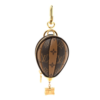 LOUIS VUITTON Reverse Monogram Dream Key Holder